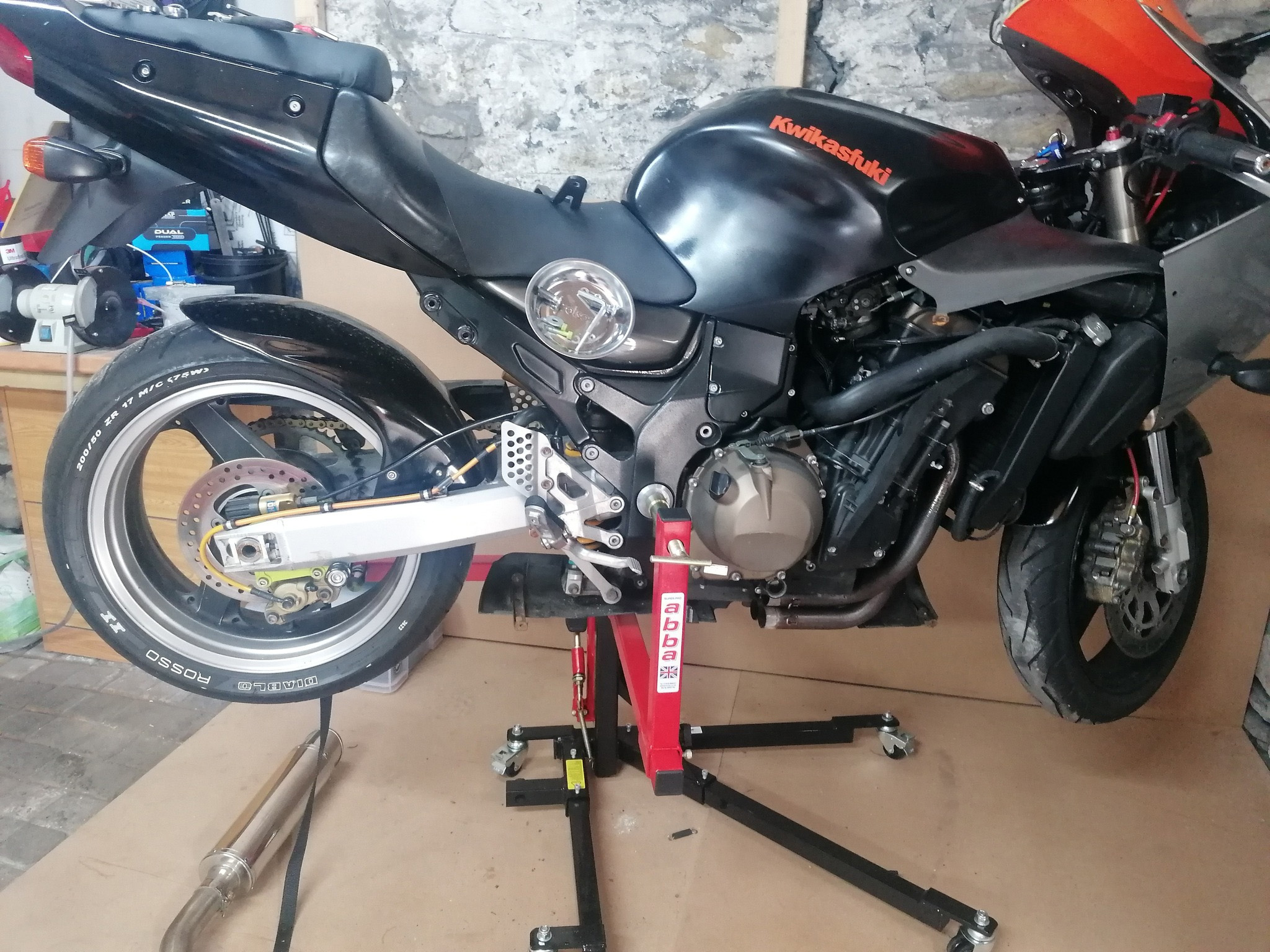 A new addition - Trying the new stand for some exhaust work